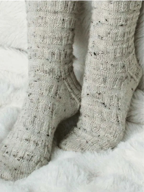 Lauri Fingerin sukkaohje +Lana Grossa Vintage socks