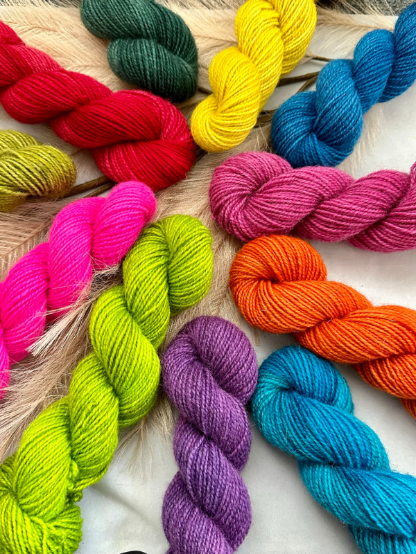 Halo socks (PDF) + WoolWomen Luonontar 100% wool sock yarn 