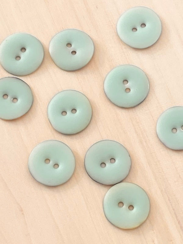 Helmiäisnappi 20mm emali