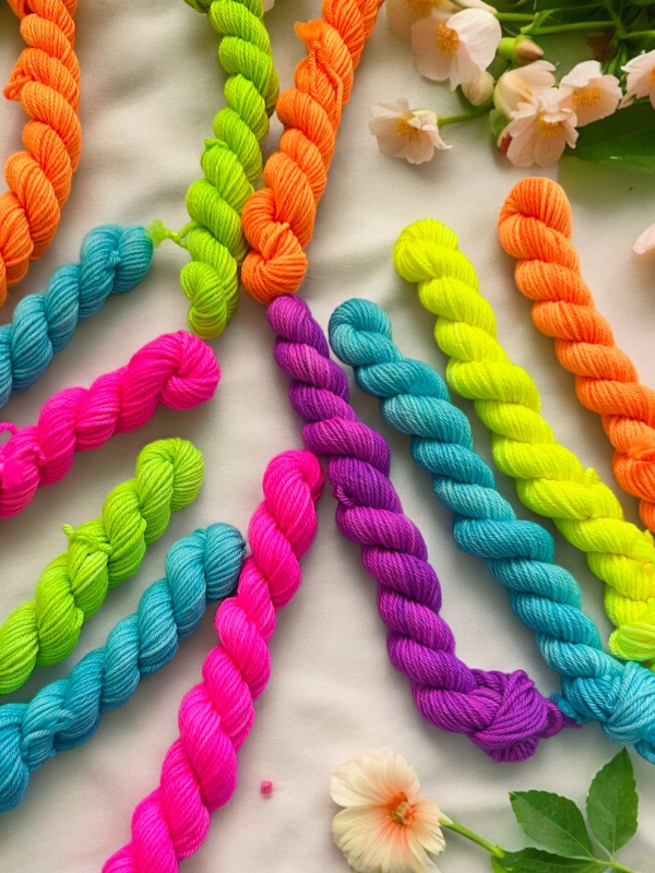 Neon merino sock minit