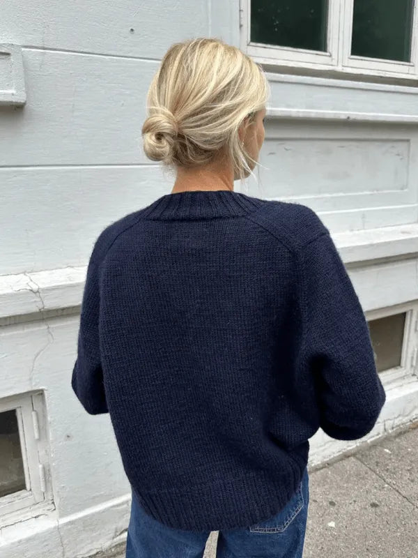 Petiteknit Eva Cardigan neuleohje