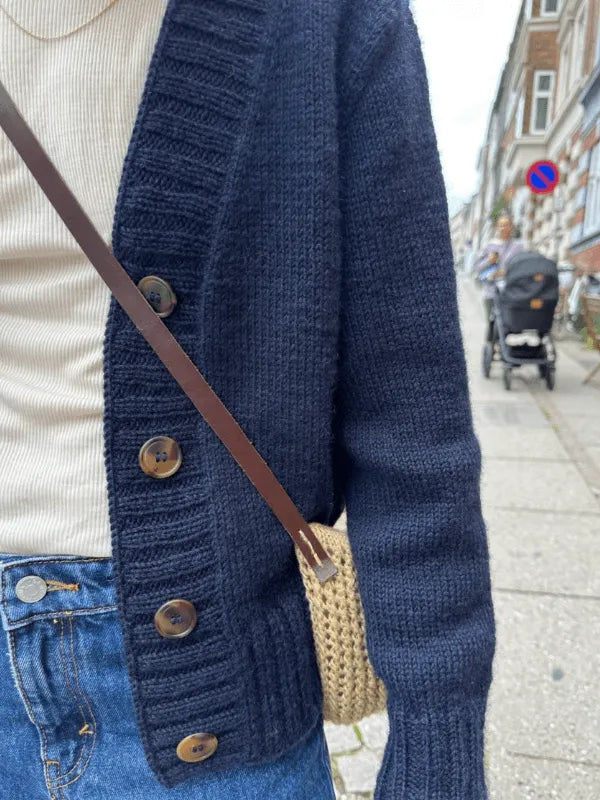 Petiteknit Eva Cardigan neuleohje