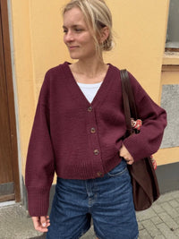 PetiteKnit Scarlet Cardigan -ENGLISH