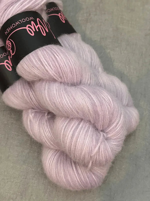 WoolWomen Alpaca blow