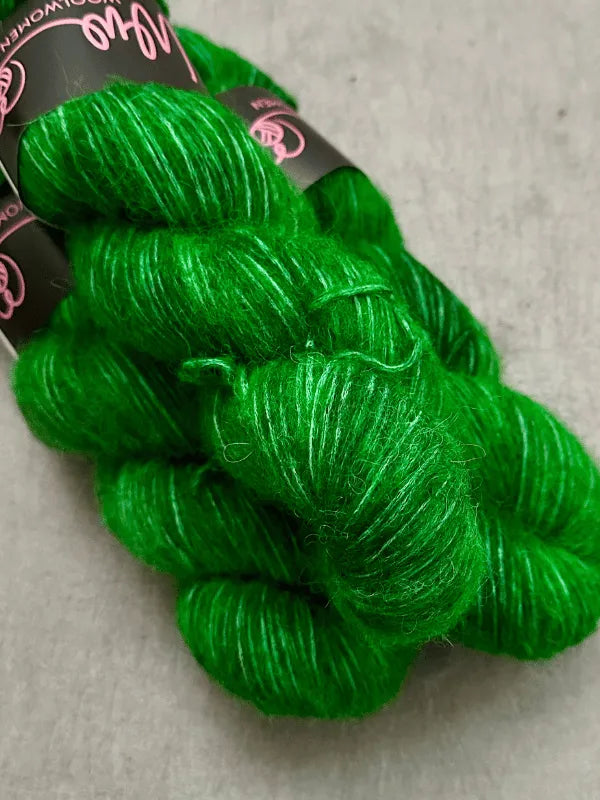 WoolWomen Alpaca blow